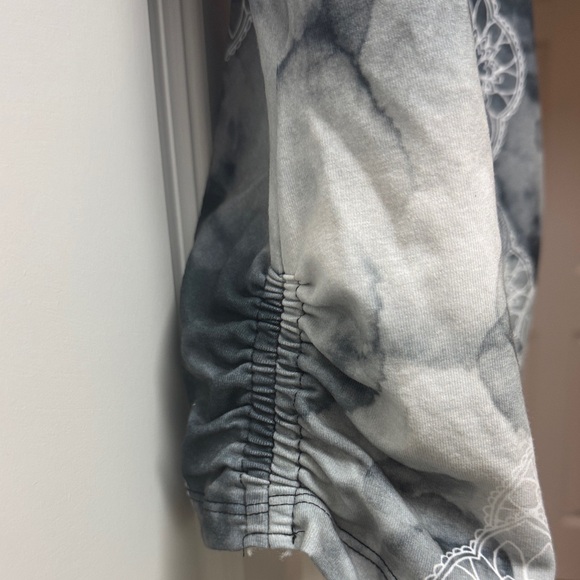 Prana Mahdia V-next Tank Top Black and Gray with Delicate Design - Size M - Picture 4 of 14